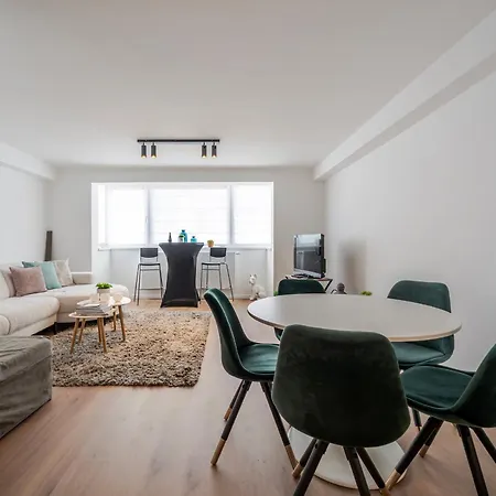 Cosy With Free Parking Centre Of Knokke-Heist