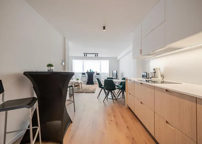 Cosy With Free Parking Centre Of Appartamento