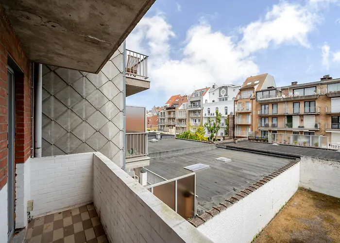 Cosy With Free Parking Centre Of